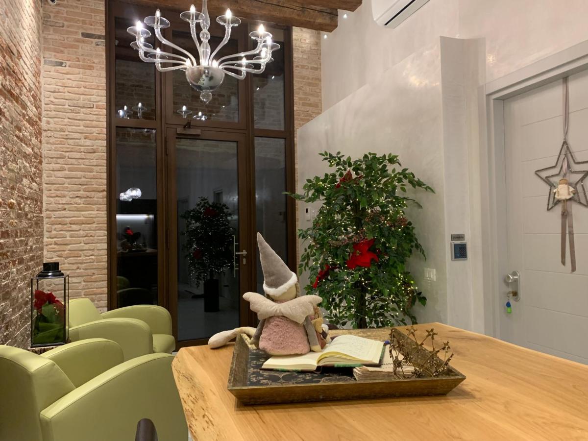 Al Pozzo Di Luce Venezia Suites ภายนอก รูปภาพ